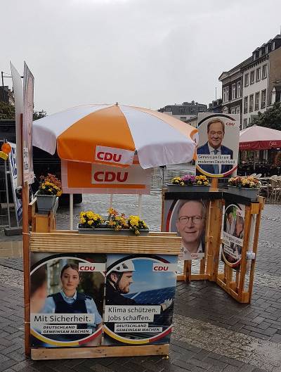Wahlkampf auf dem Luisenplatz in Neuwied - Wahlkampf auf dem Luisenplatz in Neuwied
